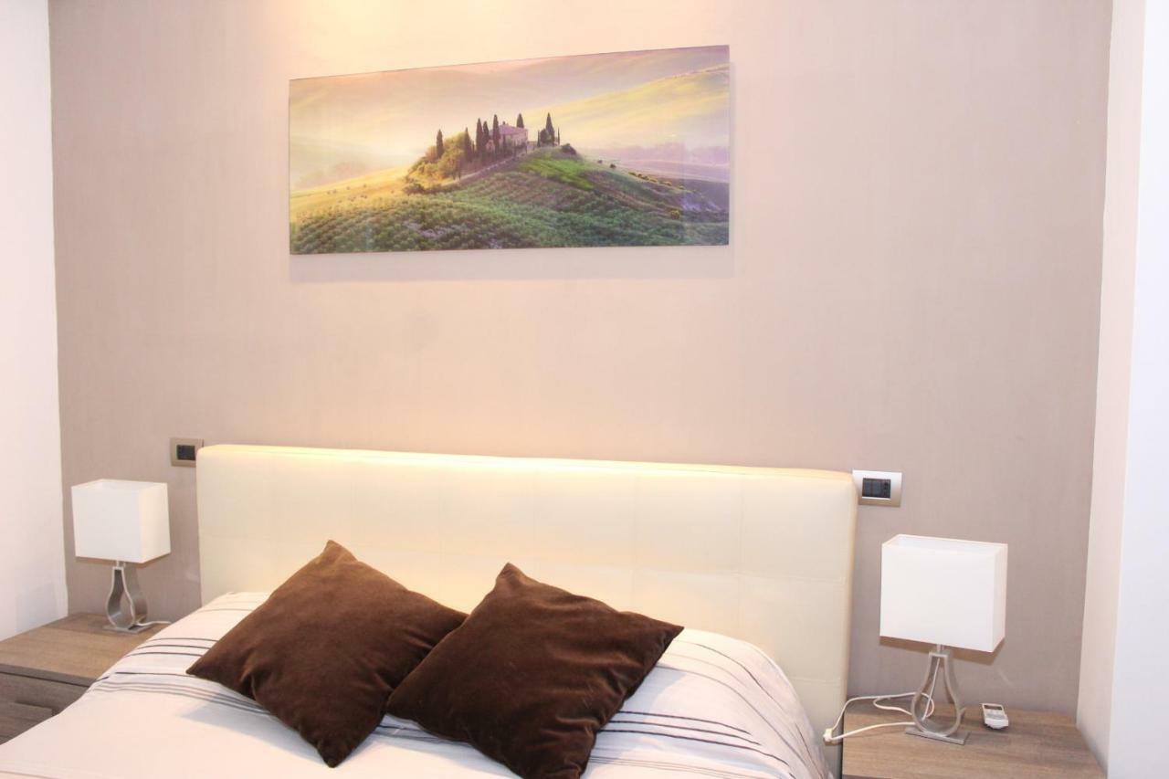 Art Apartment Ponte Vecchio Florence Exterior photo